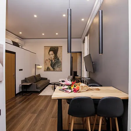 Beautiful Cosy Modern ,19th Century Building Apartamento Barcelona